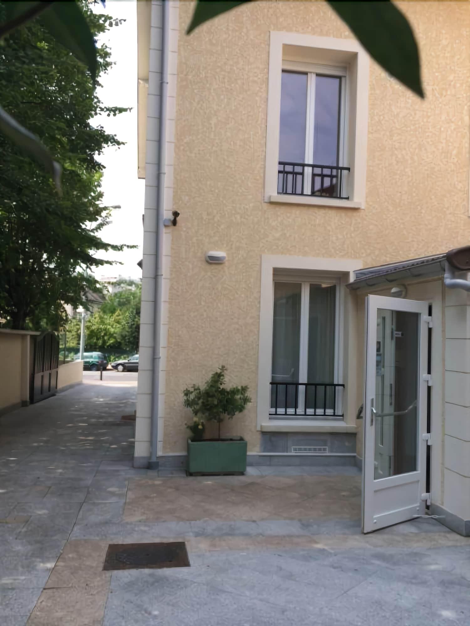 Hotel Rythme 생클루 외부 사진